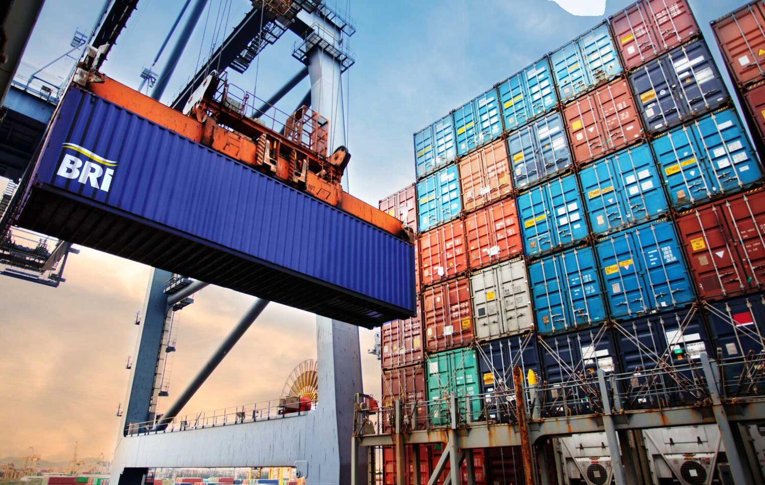 International Freight Forwarding Featured
